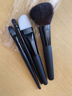 （分類：）位於 。 由 van.shop.all 提交（商品編號 1174414489，圖片 1）。簡介： 。