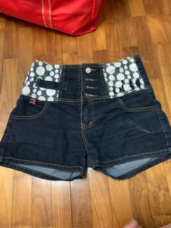 (Category: ) located in . Submitted by cindytys (Listing ID 1174477095, Image 1). Description: .