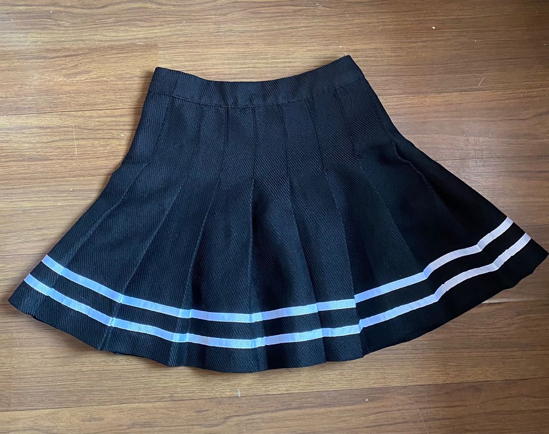 Pleated tennis skirt h&m hot sale