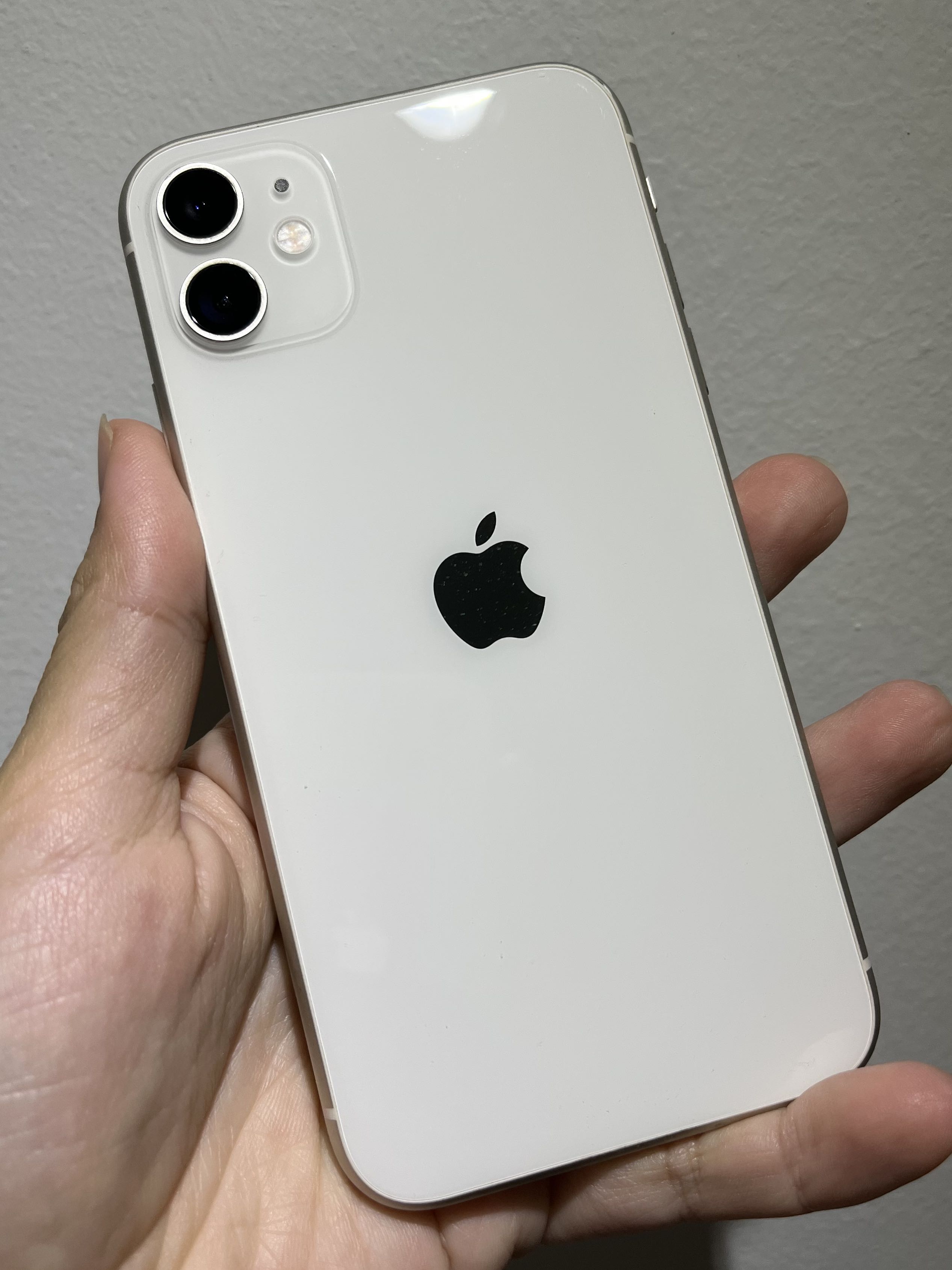 Iphone 11 White 128 Gb, Mobile Phones & Gadgets, Mobile Phones