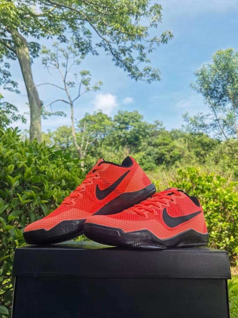Kobe 11 em low barcelona 2025