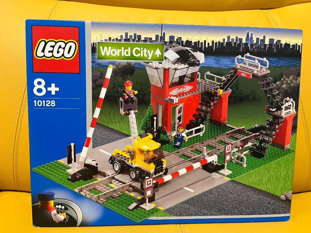 Lego 10128 sales