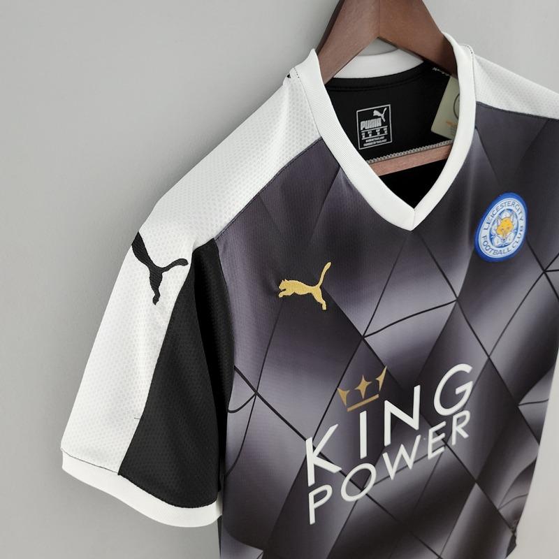 Leicester City 1516 away retro shirt, 男裝, 運動服裝 Carousell