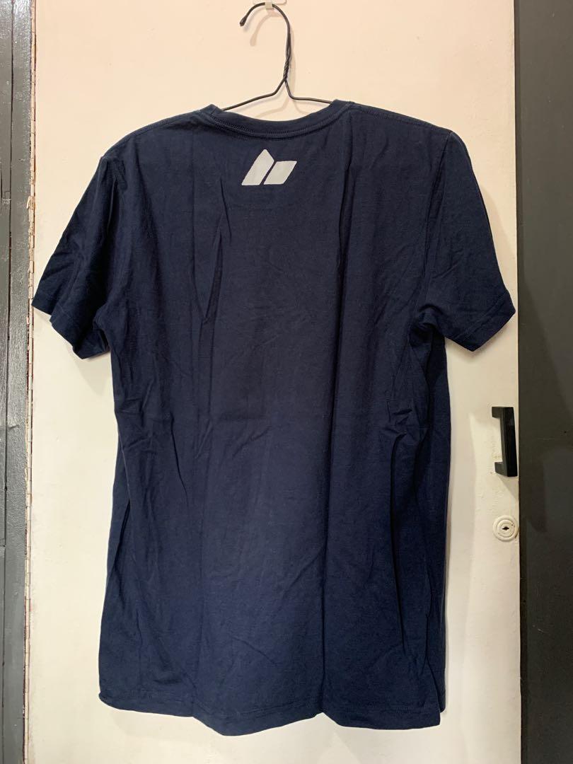 Macbeth Slim fit Medium Bear Tee Shirt Navy Blue (Category: Tshirts & Polo Shirts ) located in Bacoor. Submitted by forkandknife (Listing ID 1174327045, Image 2). Description: Macbeth Hugging Bear Tee Shirt Navy Blue up for sale! Preloved Tshirt that I used to wear most of the time over these past years. Still in good condition! Measurements: Size: Men’s Slim fit Medium Pit to pit/Width: 18” Shoulder to Bottom Hem/Length: 26.5” Sleeve length to n