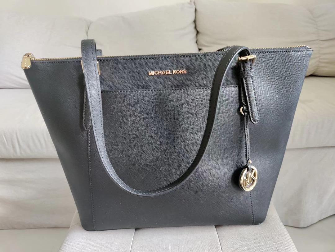 Michael Kors - Ciara Large Saffiano Leather Tote Grey