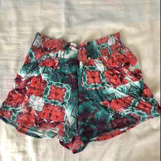 mossimo floral cotton/soft summer shorts