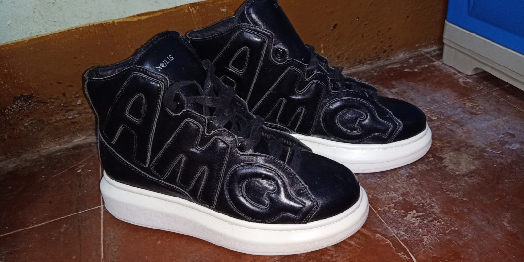 amq sneakers