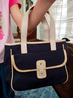 Natasha bag (SF for MM 32 pesos, selected areas in Luzon 36.00 pesos)