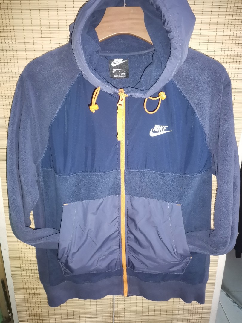 coats nike