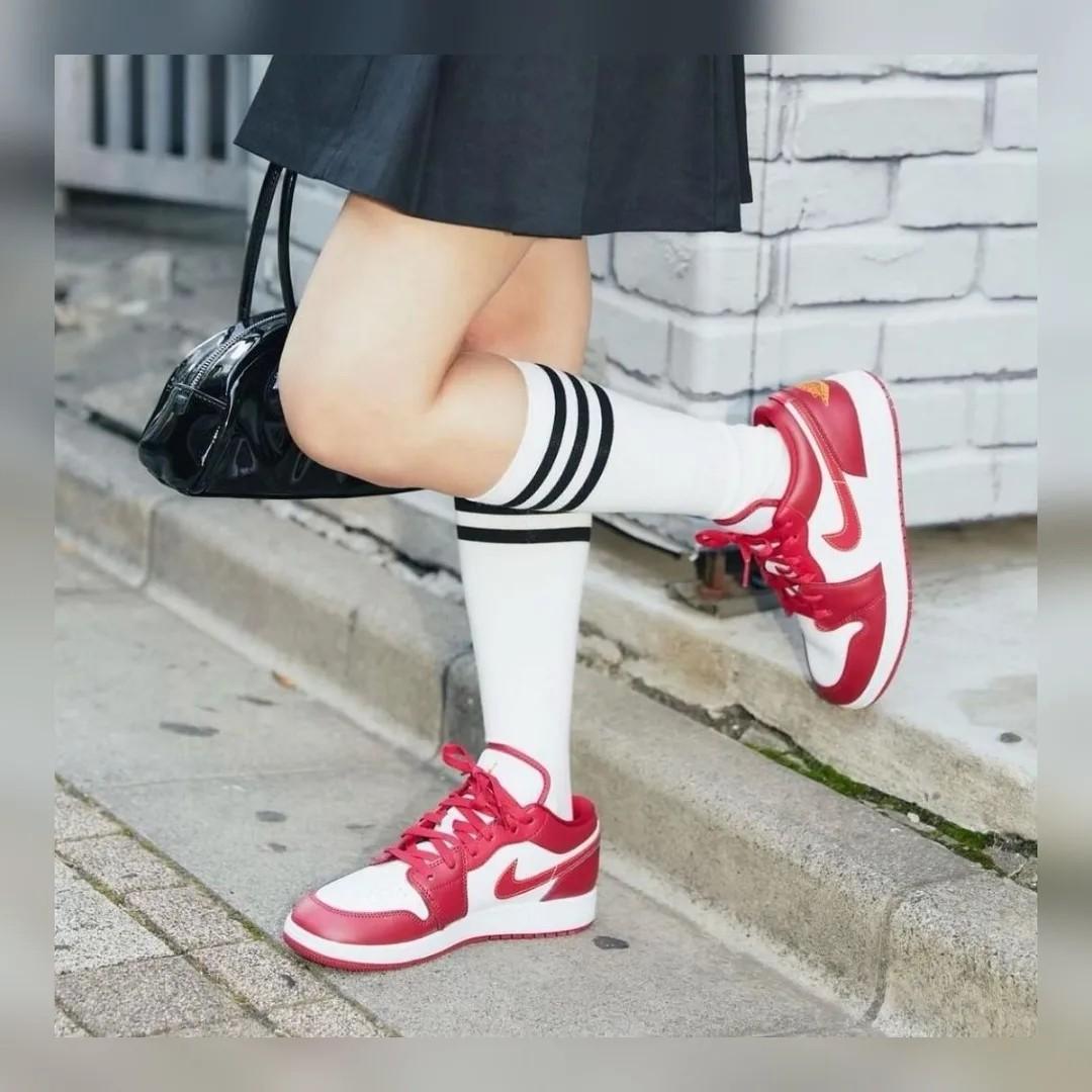 red aj1 low