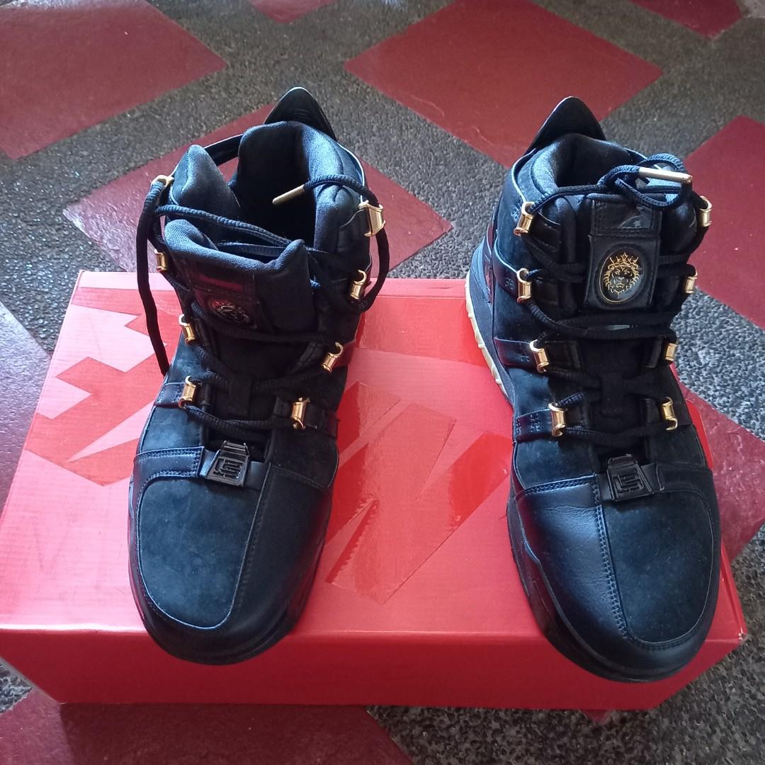 Lebron 3 outlet black gold