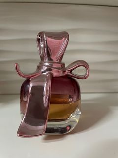 （分類：）位於 。 由 cckhkh 提交（商品編號 1174472882，圖片 1）。簡介： 。