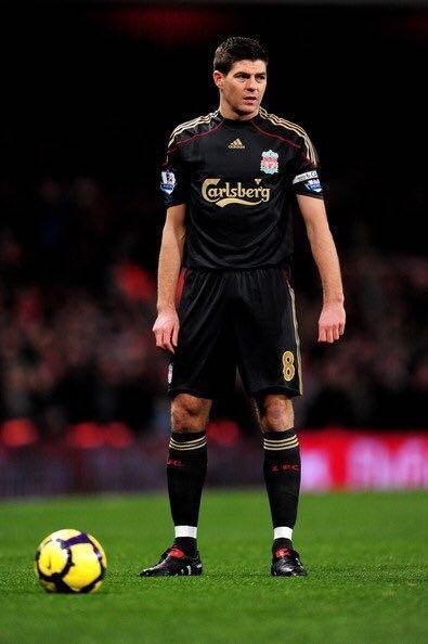 Liverpool kit 2009 2025