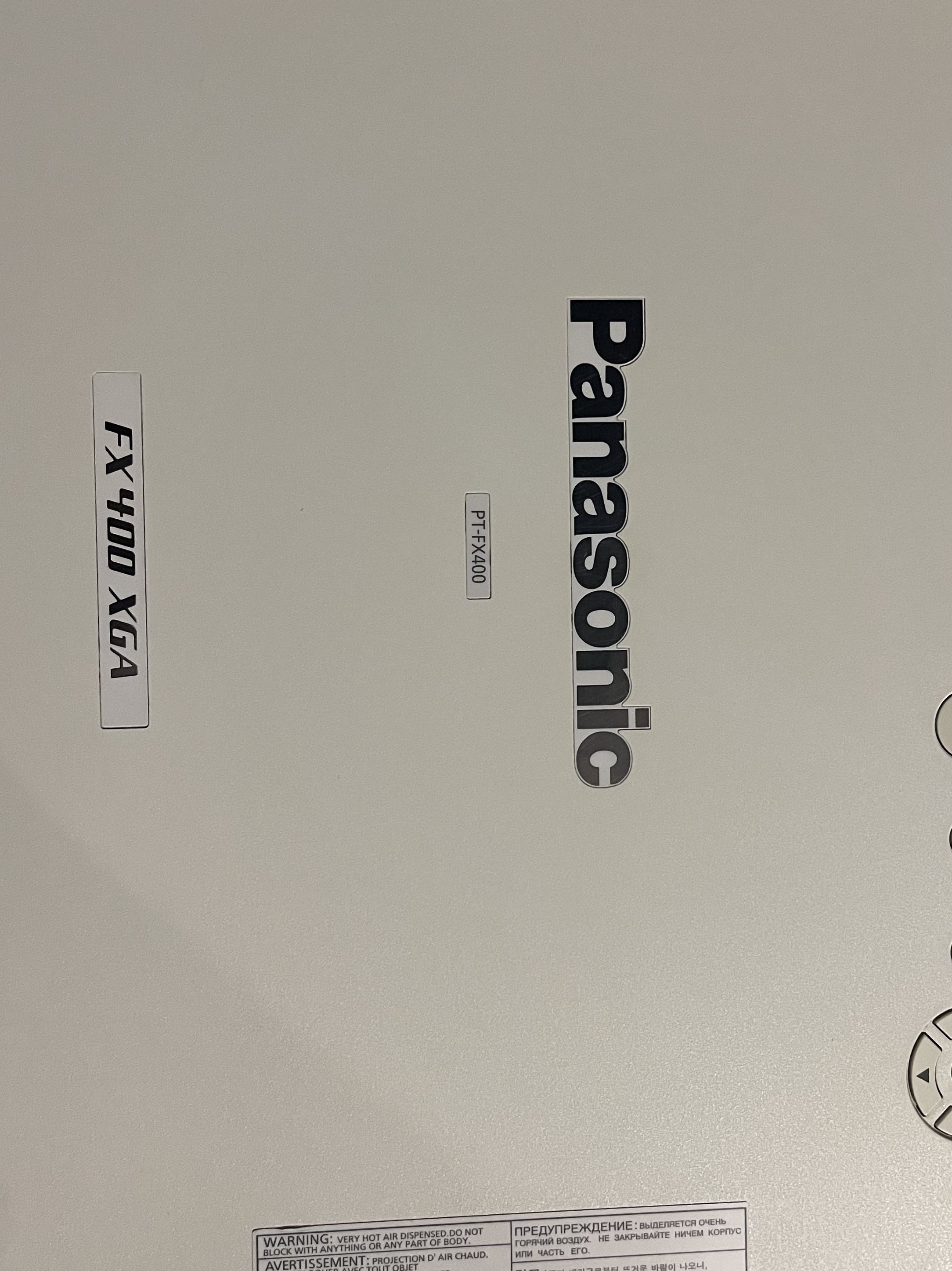 Panasonic PTFX400 projector, TV & Home Appliances, TV & Entertainment