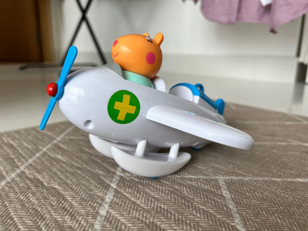 Peppa Pig Hamster Vet Airplane, Babies & Kids, Infant Playtime on Carousell