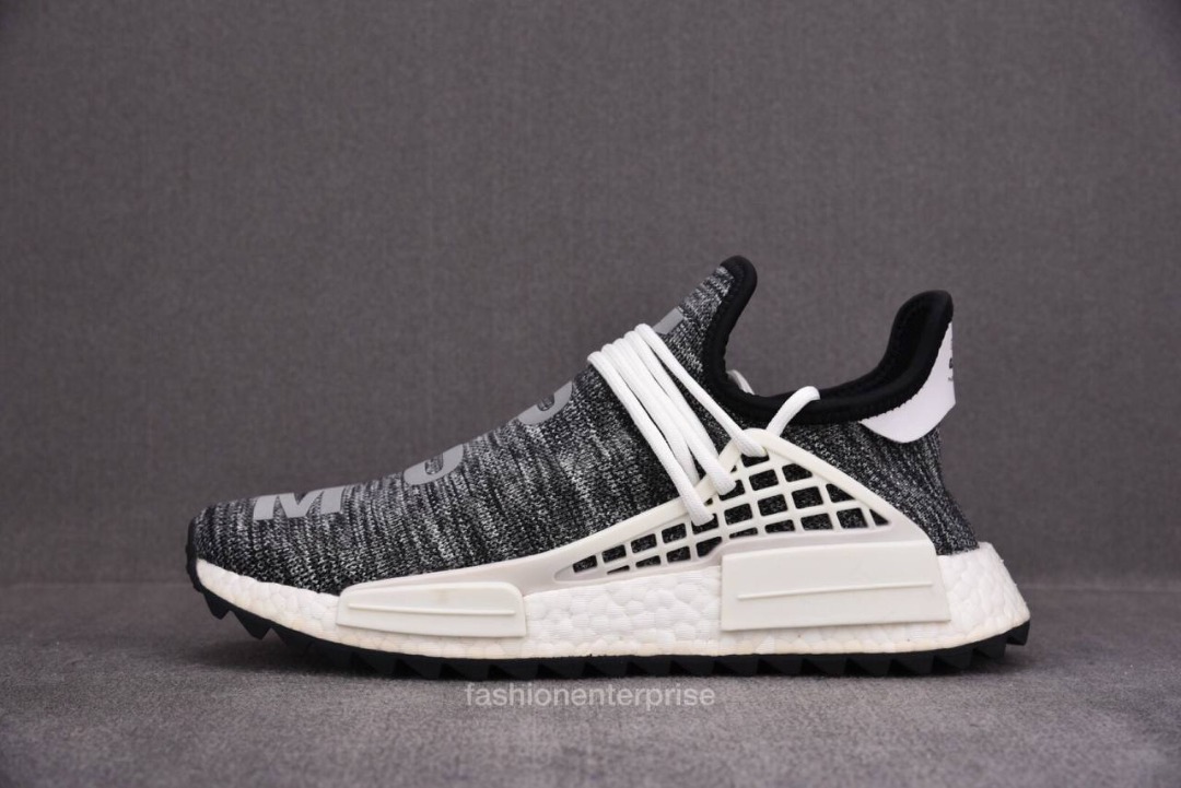 Adidas nmd 2025 pharrell oreo