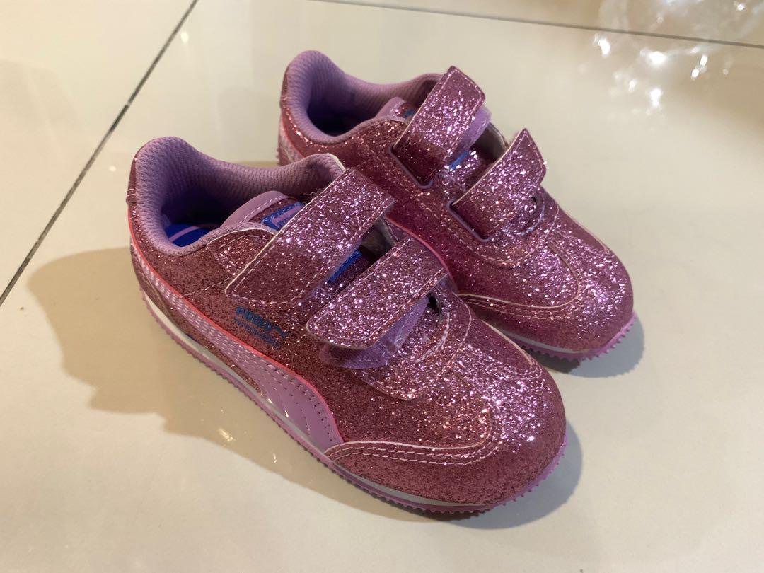 Puma brand new sneakers 9c (Category: Babies & Kids Fashion) located in Paranaque City. Submitted by maggie188 (Listing ID 1174442180, Image 1). Description: Brand new, never been used Rfs: wrong size bought Super cute in actual.