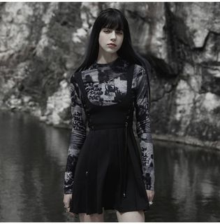 （分類：）位於 。 由 zombie_babe 提交（商品編號 1174431415，圖片 1）。簡介： 。