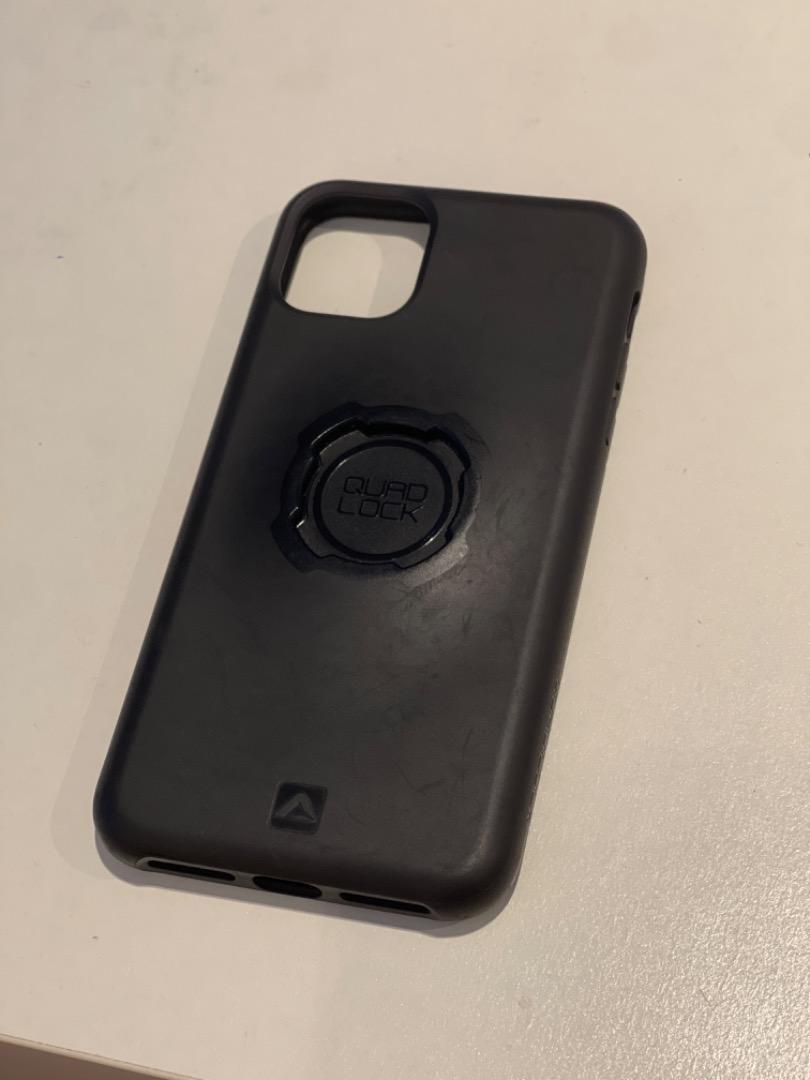 Quad lock / Quadlock iPhone 11 Max Case, Mobile Phones & Gadgets