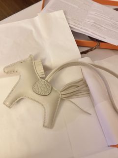 （分類：）位於 。 由 lilil11 提交（商品編號 1174508716，圖片 1）。簡介： 。