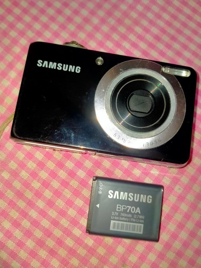 Samsung tl205 digital camera, Photography, Cameras on Carousell