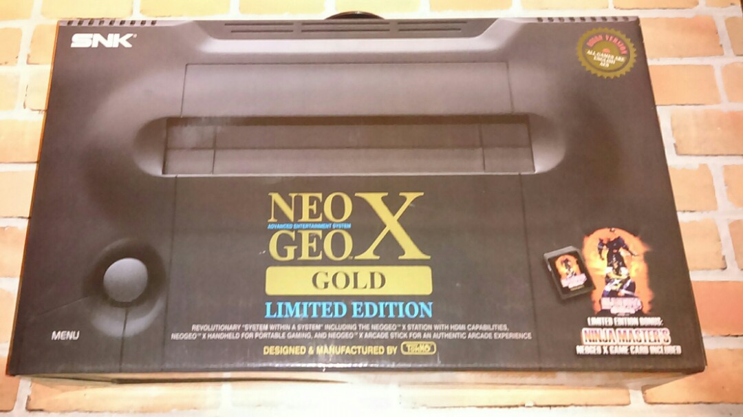 SNK Neo-Geo X Gold Limited Edition 不連手提機及遊戲, 電子遊戲 