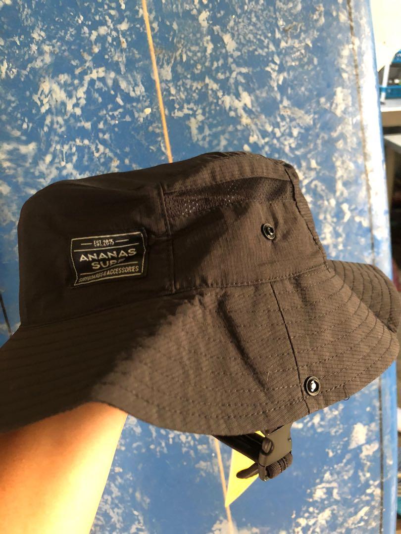 surfing bucket hat surboard surfskate (Category: Caps & Hats) located in Las Pinas. Submitted by rhian1988 (Listing ID 1174415454, Image 1). Description: very good quality tested during big days wipeout proof medium size.