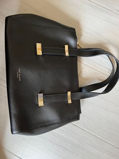 （分類：）位於 。 由 amyamy2022 提交（商品編號 1174472776，圖片 1）。簡介： 。