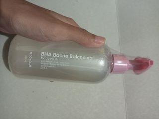 Teddy clubs bacne body wash