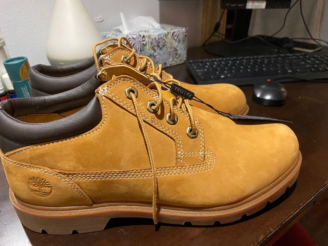 Timberland boots low Men s Fashion Footwear Boots on Carousell
