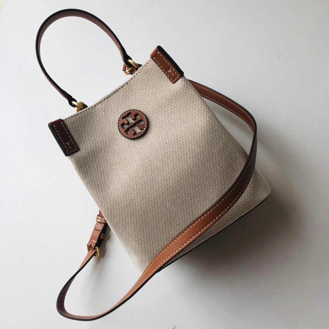 Tory Burch Blake Small Tote Women Bag, Women's Fashion, Bags & Wallets, Tote  Bags on Carousell