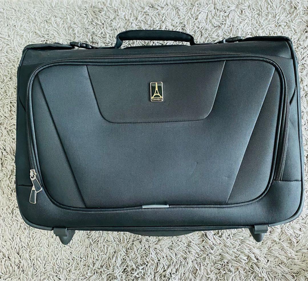 Travelpro maxlite 4 garment bag hot sale