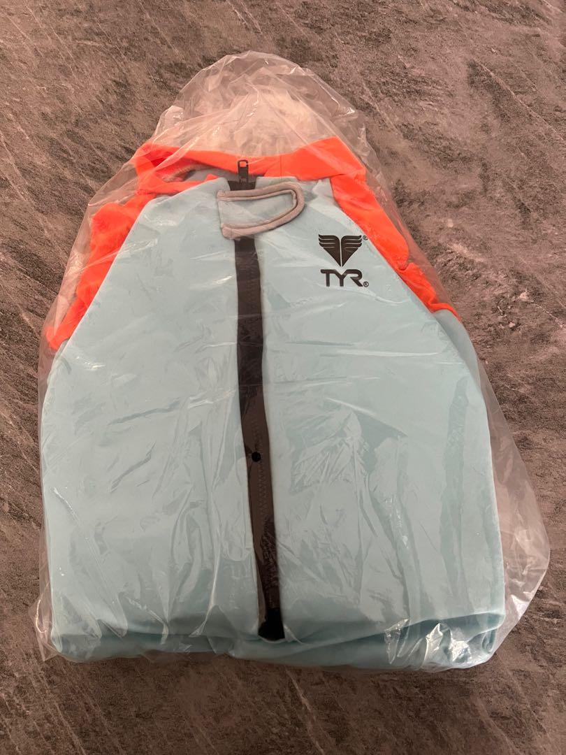 TYR Float Suit (Category: Babies & Kids Fashion) located in Singapore. Submitted by mi33ysh (Listing ID 1174316721, Image 3). Description: Tagged 2-3 years old.