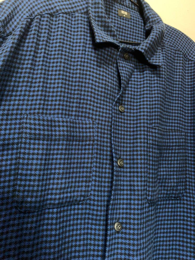 Uniqlo Oversized Plaid Shirt Indigo Medium (Category: Tshirts & Polo Shirts ) located in Bacoor. Submitted by forkandknife (Listing ID 1174345942, Image 3). Description: Uniqlo Oversized Plaid Shirt Indigo Medium up for sale! This has never been worn outside as it is too oversized for my fit/liking. It’s still in good condition tho! Measurements: Size: Men’s Oversized Medium Pit to pit/Width: 22.5” Shoulder to Bottom hem/Length: 28” Sleeve length