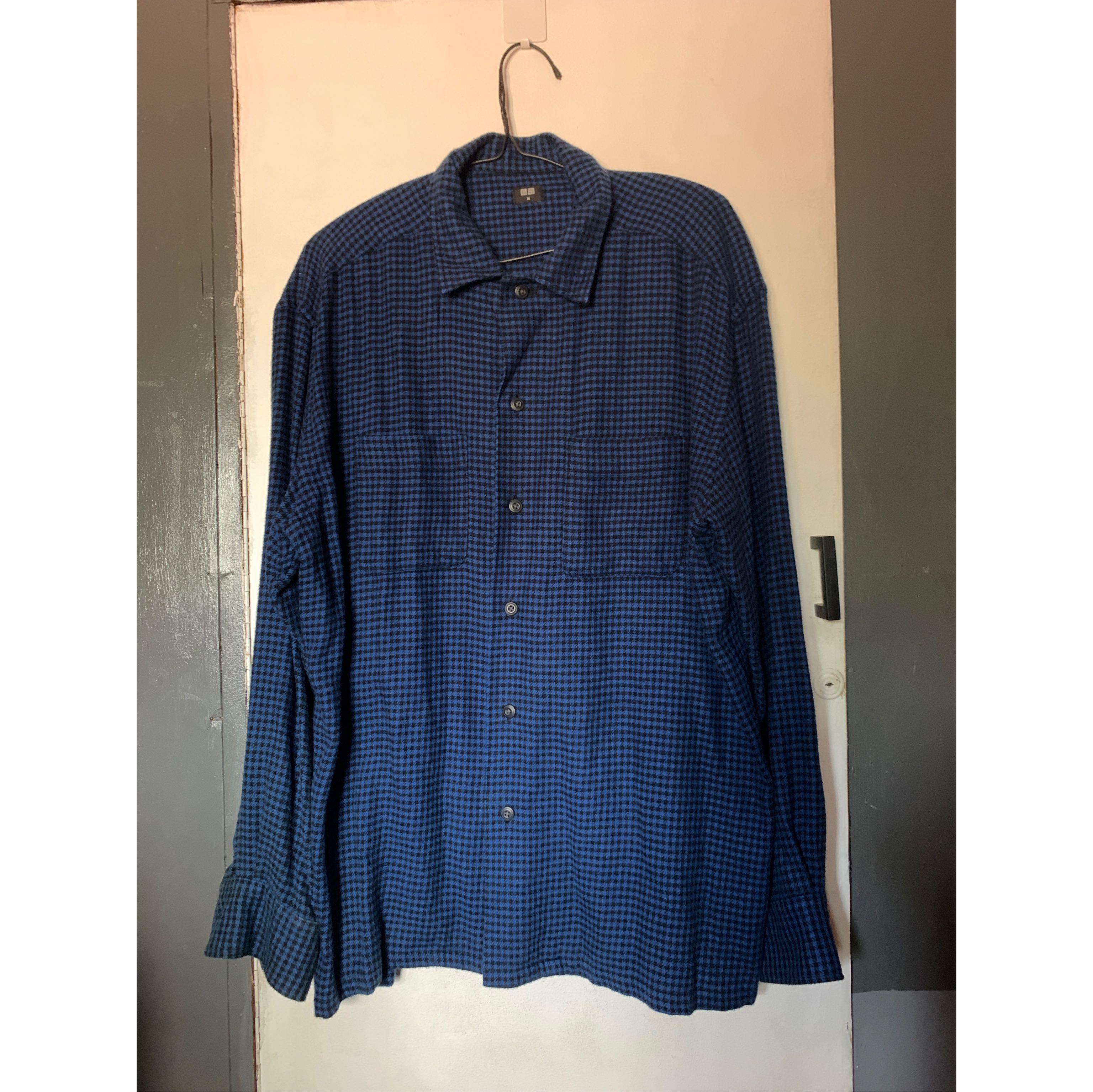 Uniqlo Oversized Plaid Shirt Indigo Medium (Category: Tshirts & Polo Shirts ) located in Bacoor. Submitted by forkandknife (Listing ID 1174345942, Image 1). Description: Uniqlo Oversized Plaid Shirt Indigo Medium up for sale! This has never been worn outside as it is too oversized for my fit/liking. It’s still in good condition tho! Measurements: Size: Men’s Oversized Medium Pit to pit/Width: 22.5” Shoulder to Bottom hem/Length: 28” Sleeve length