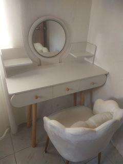 Vanity with mirror + beautiful vanity chair