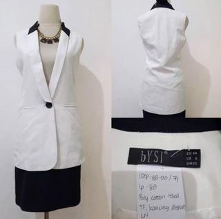 Vest Wshite