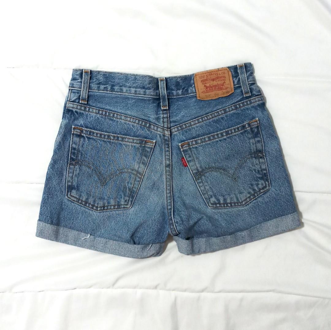 Vintage Levi s 569 Shorts Women s Fashion Bottoms Shorts on