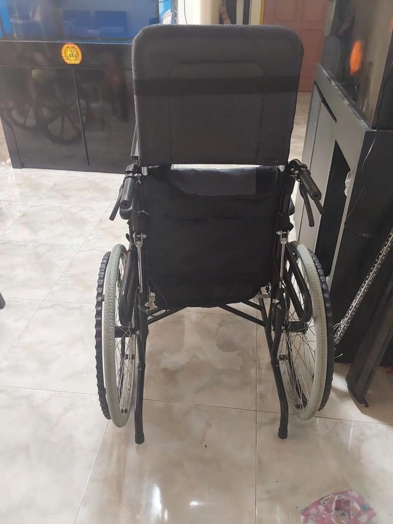 REMOVABLE HAND AND LEG RESTS, RECLINABLE WHEELCHAIR, BACKREST PNEUMATIC