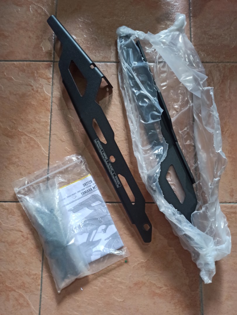 Yamaha MT10 givi rear rack MT-10 MT 10, Motorcycles, Motorcycle ...