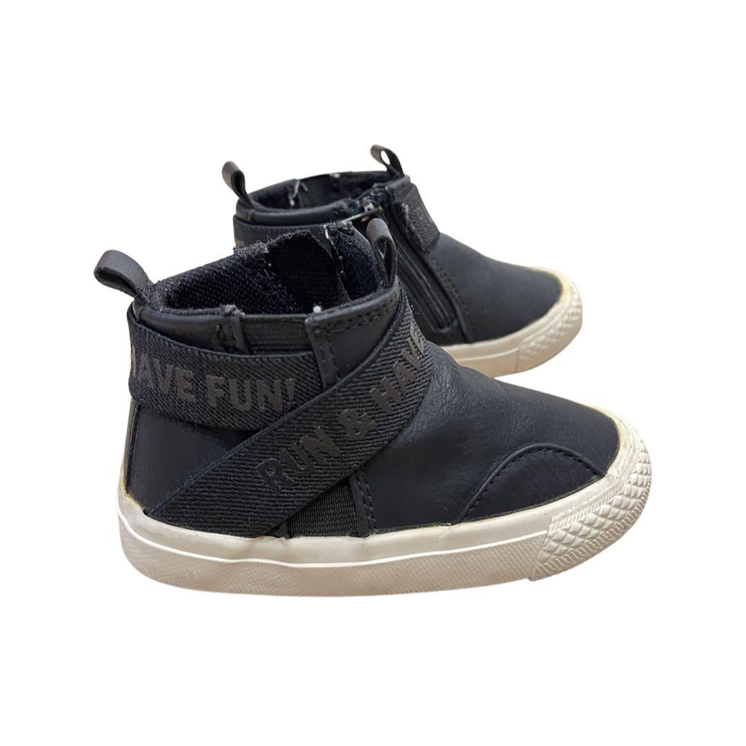 Size 20 infant store shoes