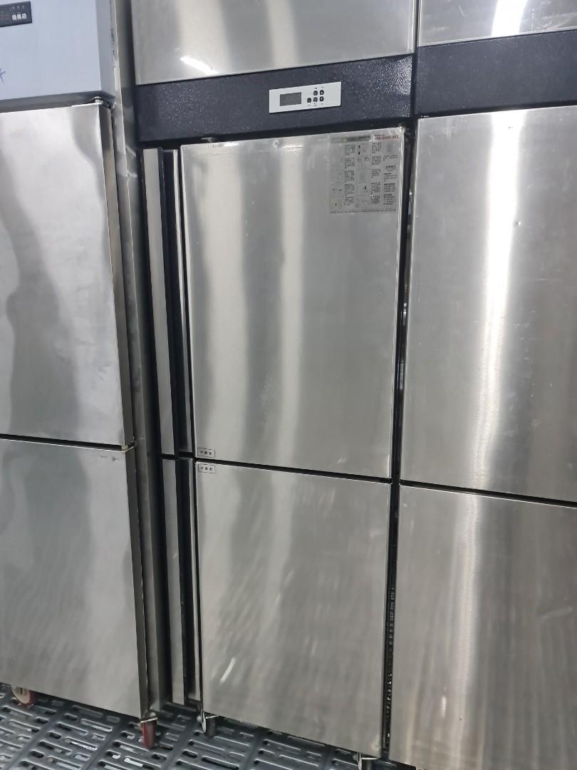 2 Door Blower Chiller Cosmetic Set, TV & Home Appliances, Kitchen