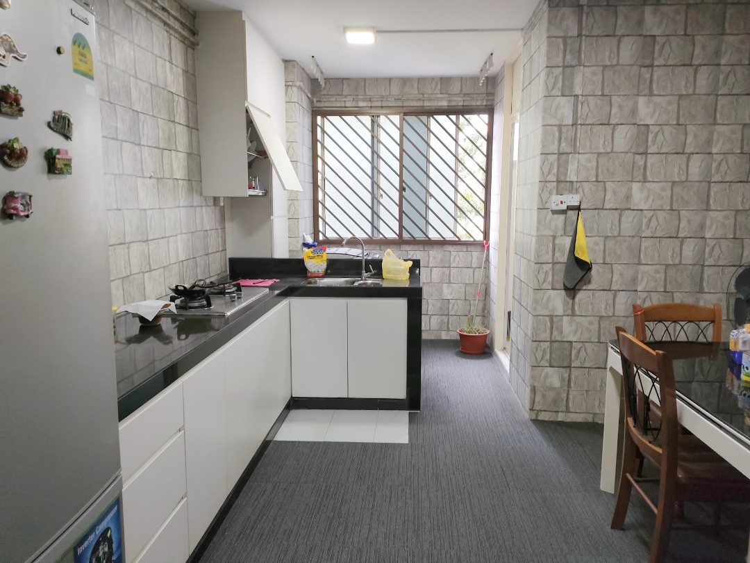 (Category: ) located in . Submitted by afidahlisting (Listing ID 1174558204, Image 1). Description: .