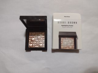 由 make_up_addict (刊登 ID 1174578531，圖片 1) 提交，位於 的 (類別：)，說明：。