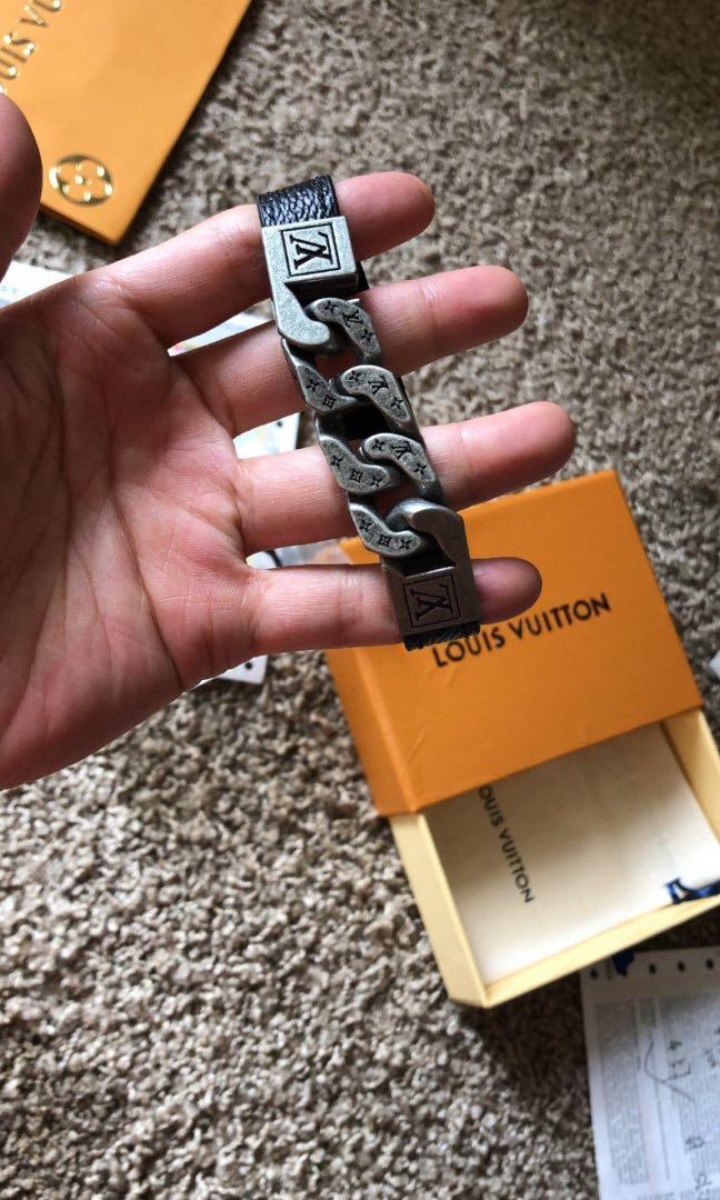 💯 LV MONOCHAIN REVERSO BRACELET 💯, Men's Fashion, Watches & Accessories,  Jewelry on Carousell