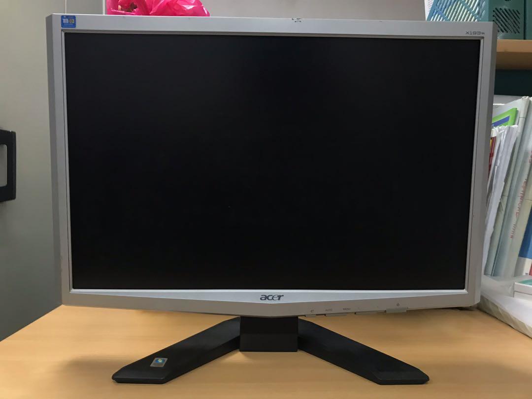 Acer X193W 19 inch monitor, Computers  Tech, Parts  Accessories, Monitor  Screens on Carousell