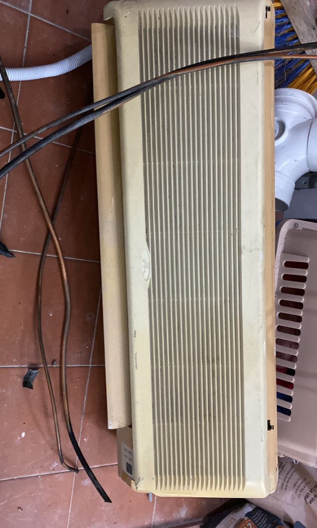 Aircond rosak, TV & Home Appliances, Air Conditioners & Heating on