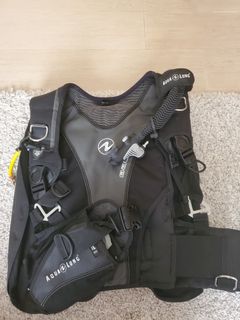 （分類：）位於 。 由 bs77777 提交（商品編號 1174624127，圖片 1）。簡介： 。