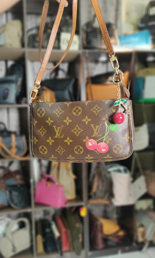 Louis Vuitton Cherry Pochette