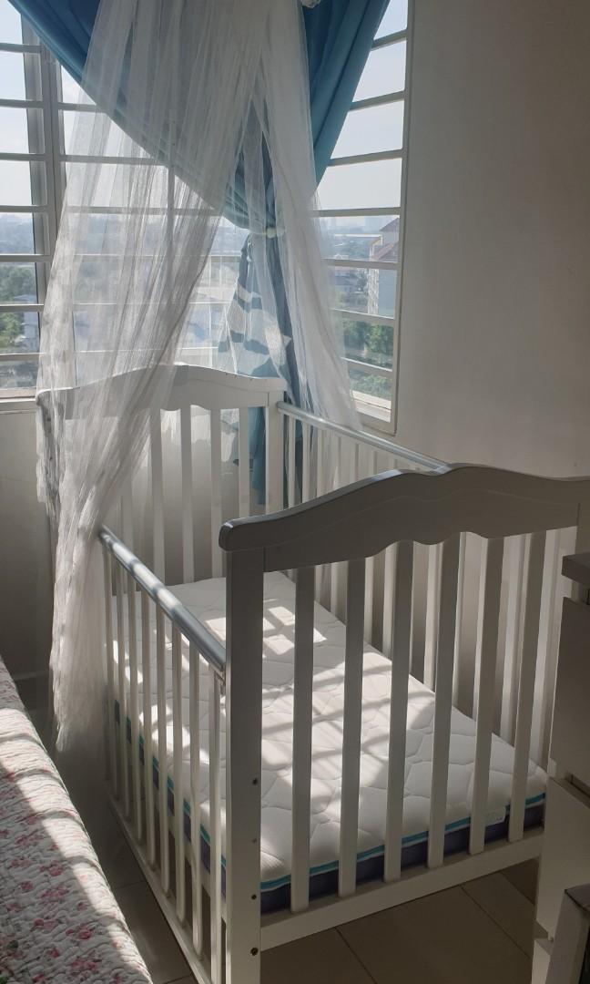 Baby outlet cot accessories